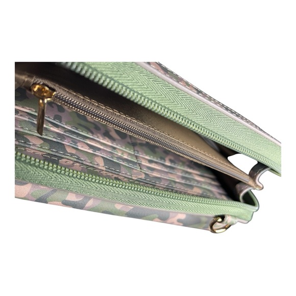 Save the Girls Camo Crossbody Wallet - Picture 6 of 9